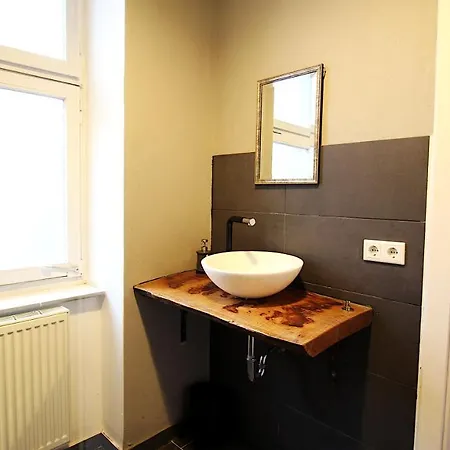 Apartmán Lichtdurchflutetes Altbaustudio - Zentrum 600m Würzburg