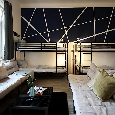 Apartmán Lichtdurchflutetes Altbaustudio - Zentrum 600m