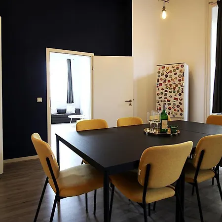 Lichtdurchflutetes Altbaustudio - Zentrum 600m Apartmán Würzburg
